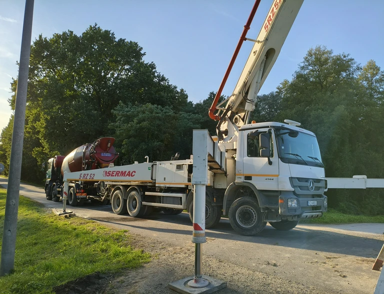 betoniarka na&nbsp;ulicy